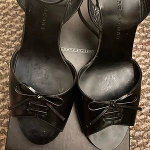 Black leather Marc Jacobs heels